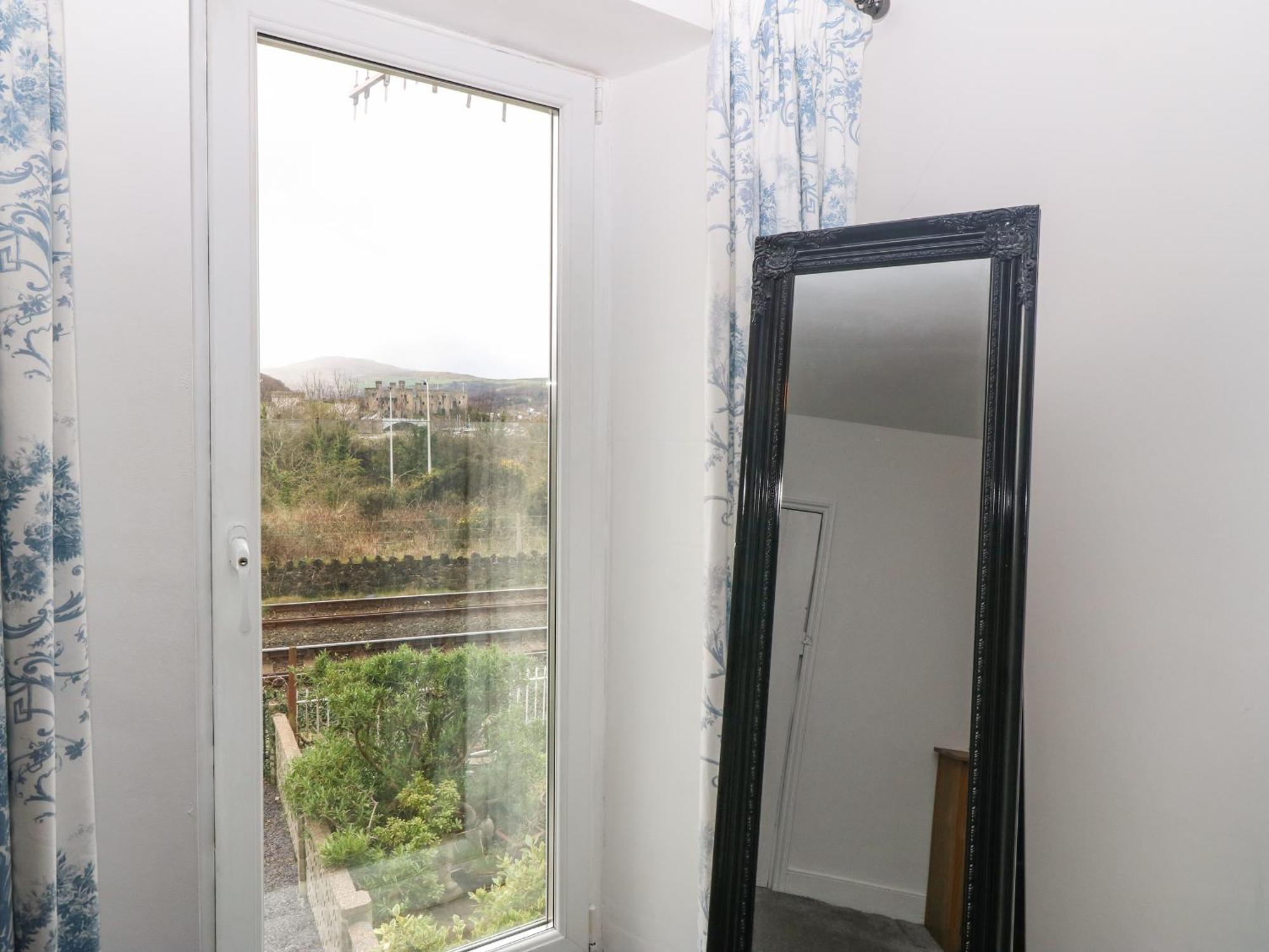 Platform 13 Railway Cottage Llandudno Junction Exterior foto